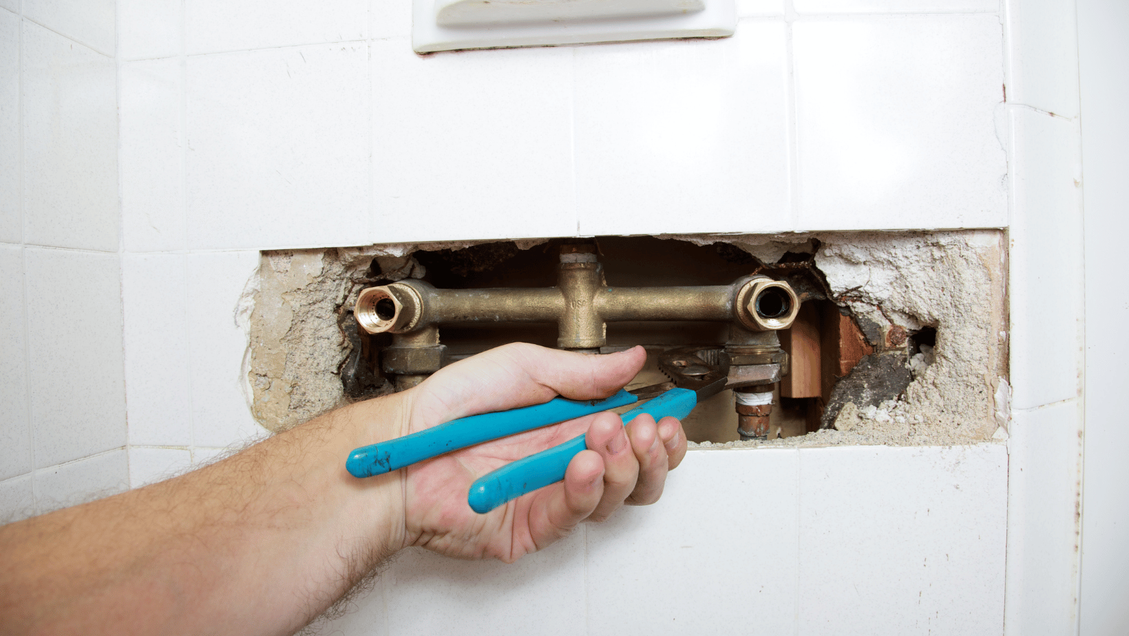 6 Hidden Plumbing Problems