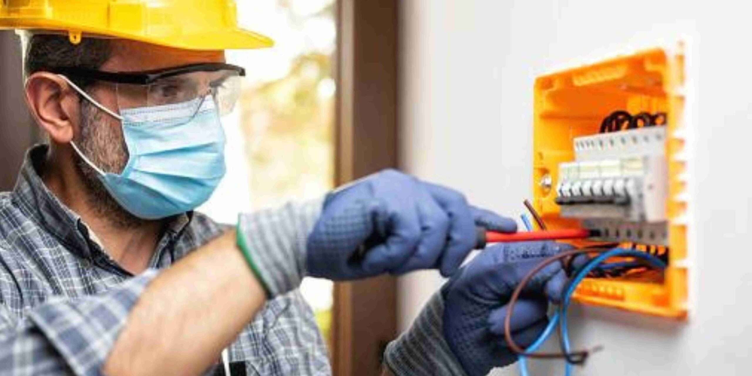 The Importance of Rubber Gloves for Electricians: Electrical Safety Essentials